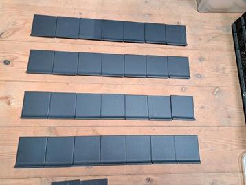 Plinttegels zwart 30 stuks  beschikbaar voor biedingen