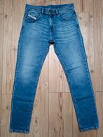 Diesel D-Strukt maat 31-32, Kleding | Heren, Spijkerbroeken en Jeans, Ophalen of Verzenden, Zo goed als nieuw, Blauw, W32 (confectie 46) of kleiner