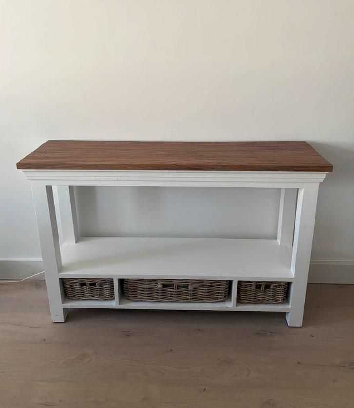 Witte Sidetable met Houten Blad en rieten manden, Huis en Inrichting, Tafels | Sidetables, Gebruikt, 25 tot 50 cm, 100 tot 150 cm
