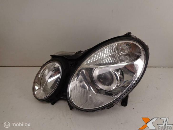 E-KLASSE W211 KOPLAMP LINKS  A2118200161 STEUN, Auto-onderdelen, Verlichting, Mercedes-Benz, Gebruikt, Ophalen of Verzenden