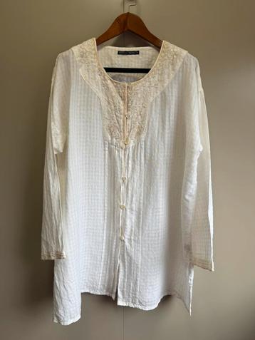 Gudrun Sjoden creme blouse jasje met prachtige details / XL beschikbaar voor biedingen
