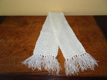 Gehaakte baby/peuter sjaal gebroken wit beschikbaar voor biedingen