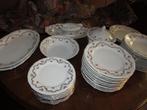 antiek servies merk bavaria 12 personen zeer compleet 195,00, Antiek en Kunst, Antiek | Servies compleet, Ophalen of Verzenden