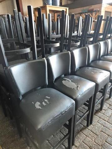 Barkrukken met rugleuning 31 stuks  beschikbaar voor biedingen