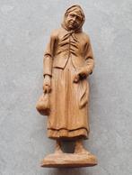 Prachtig gedetailleerd houten beeldje, Ophalen of Verzenden