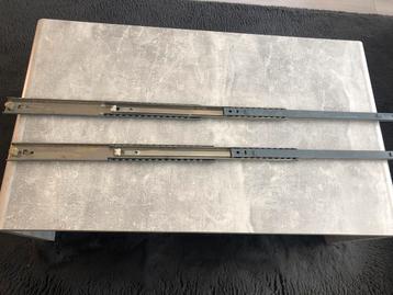 Te koop: Ladekast (nieuw, nooit gebruikt) Ladekast beschikbaar voor biedingen
