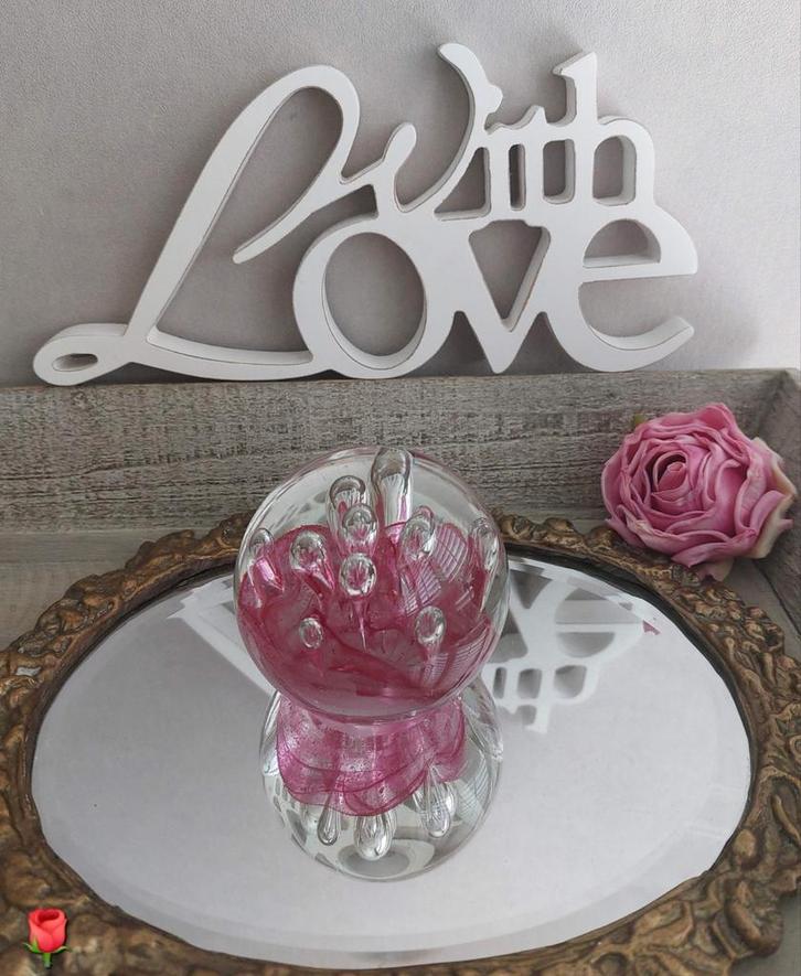 Murano Presse-papier met luchtbellen & roze ondergrond 8 cm, Verzamelen, Glas en Borrelglaasjes, Zo goed als nieuw, Overige typen