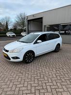 Ford Focus 1.8 92KW Wagon 2010 Wit, Auto's, Ford, 125 pk, 4 cilinders, Wit, 14 km/l