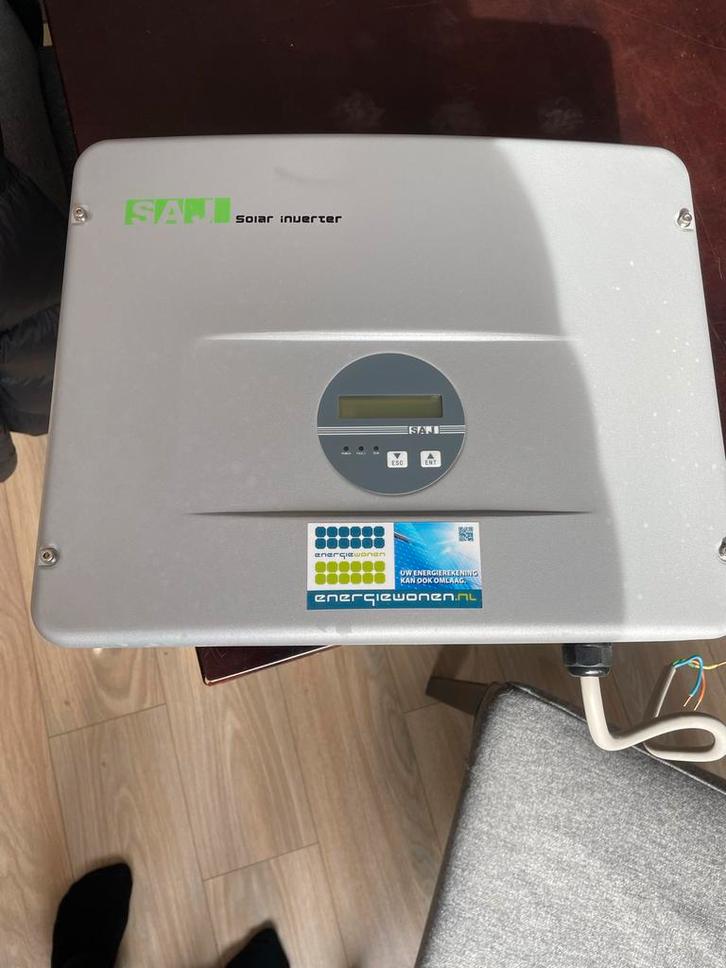 SAJ Sununo-TL2K Omvormer Zonnepanelen, Doe-het-zelf en Verbouw, Elektra en Kabels, Gebruikt, Overige typen, Ophalen