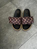 Nieuwe louis Vuitton slippers maat 41/42, Slippers, Bruin, Ophalen of Verzenden, Louis Vuitton