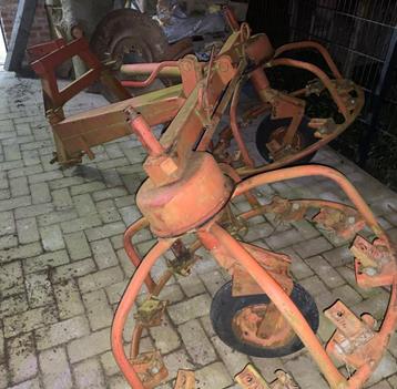 Strela hooimachine hooischudder beschikbaar voor biedingen