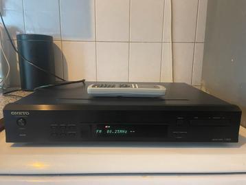 ONKYO T-4555 tuner/receiver met afstandsbediening! beschikbaar voor biedingen