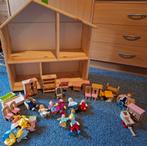 Houten poppenhuis met meubeltjes, Ophalen, Gebruikt