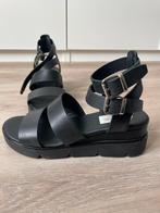 Zwarte sandalen, Kleding | Dames, Zwart, Zo goed als nieuw, Red rag, Sandalen of Muiltjes