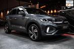 Volkswagen T-Roc 1.5 TSI R-Line|PANO|AUT7|DIGITAL|FULL, Auto's, Euro 6, 4 cilinders, 150 pk, Bedrijf