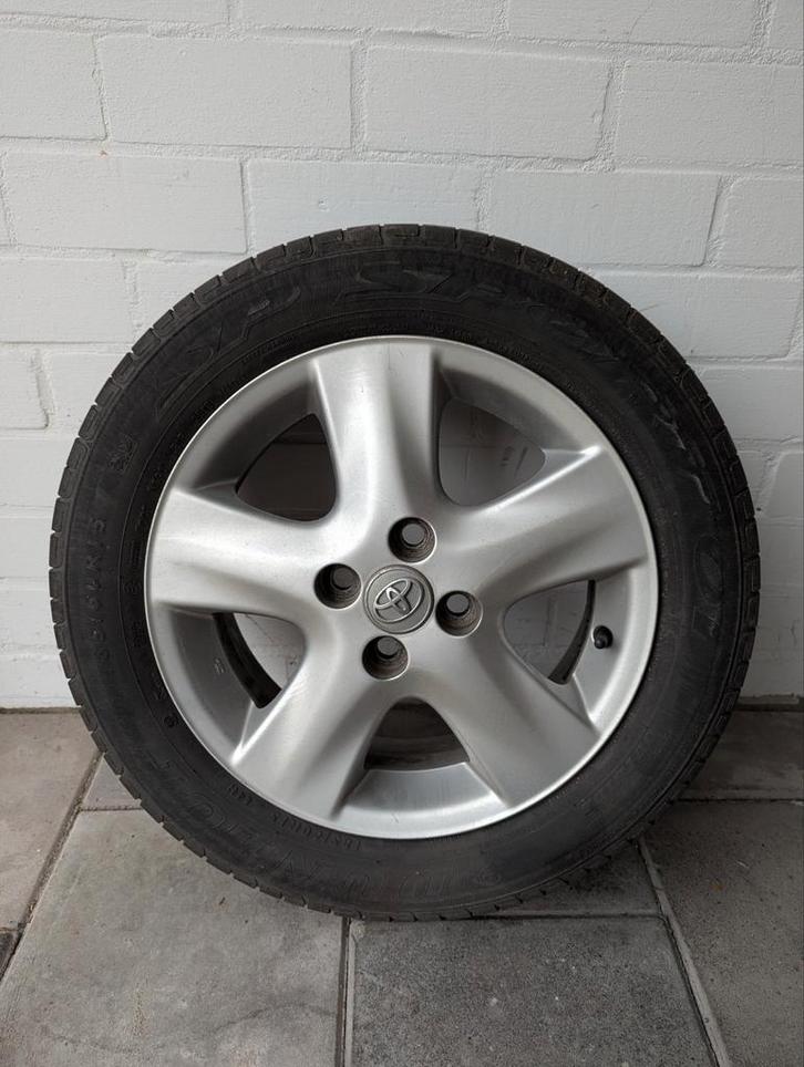 Toyota Yaris Velgen & Banden Set, Auto diversen, Velgenbomen, Gebruikt, Ophalen