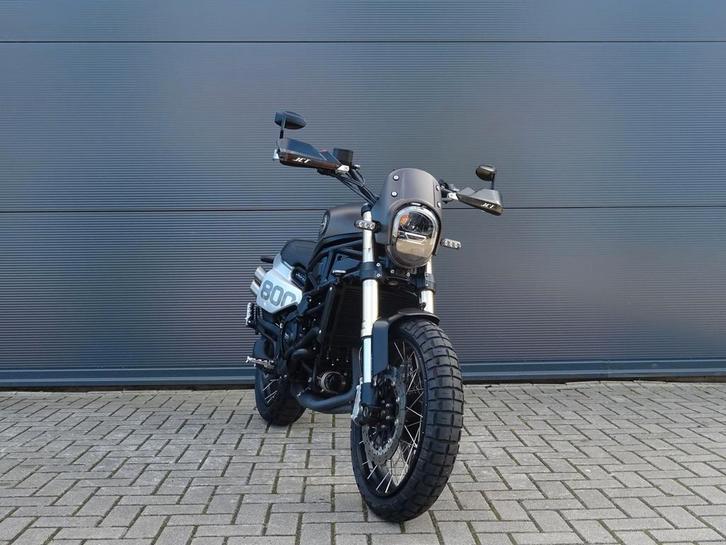 BENELLI LEONCINO 800 TRAIL ZGAN ABS Scrambler, Motoren, Motoren | Benelli, Bedrijf, Naked bike, meer dan 35 kW, 2 cilinders, Motorrijbewijs A