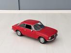 1:18 Alfa Romeo GT 1300 Junior (AUTOart 70131), Ophalen of Verzenden, Zo goed als nieuw, Auto, Autoart
