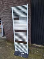 Cv handdoekradiator met onderblok, Doe-het-zelf en Verbouw, Verwarming en Radiatoren, 60 tot 150 cm, 800 watt of meer, 80 cm of meer