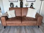 Twee cognac zitbanken Pronto Barrio, Huis en Inrichting, Ophalen, Overige materialen, 150 tot 200 cm, 75 tot 100 cm