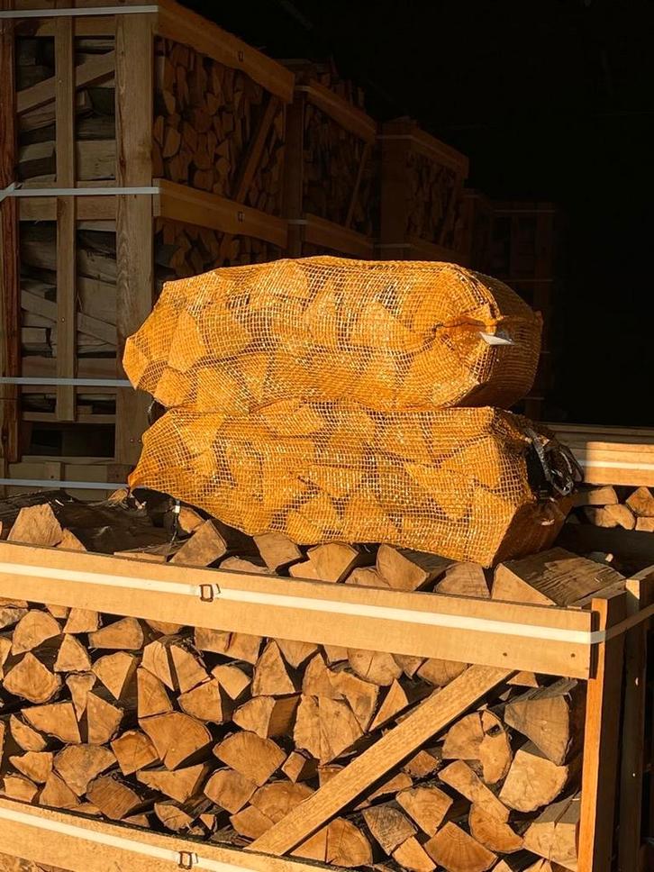 Netten openhaardhout haagbeuk, eik, beuk, berk, els droog, Tuin en Terras, Haardhout, Blokken, Eikenhout, 3 tot 6 m³, Ophalen of Verzenden