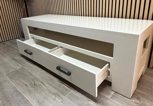 Nieuw....  TV-MEUBEL... (eikenhout), Huis en Inrichting, Kasten | Televisiemeubels, Nieuw, Minder dan 100 cm, 150 tot 200 cm, 25 tot 50 cm