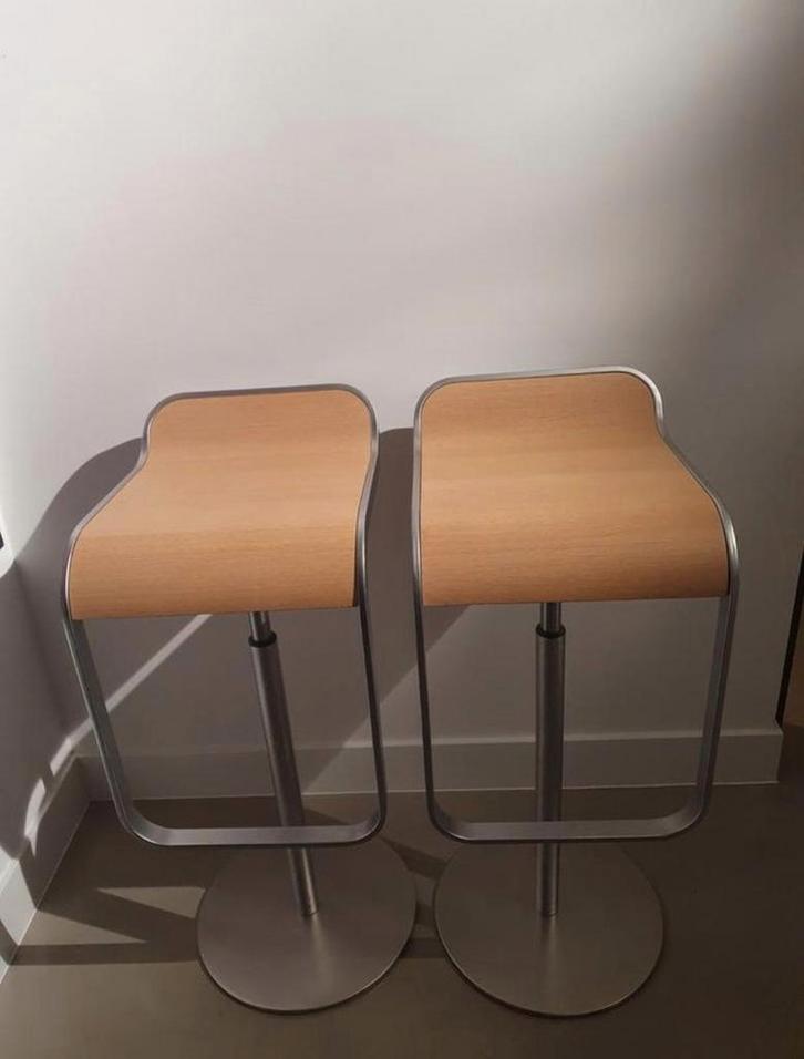 LAPALMA LEM barkrukken/lichtbruin&walnut eiken/ la palma, Huis en Inrichting, Barkrukken, Zo goed als nieuw, 60 tot 90 cm, Hout