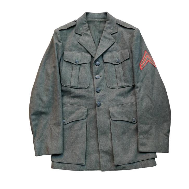 WWII USMC Dress Uniform Jacket Named, Verzamelen, Militaria | Tweede Wereldoorlog, Kleding of Schoenen, Amerika, Ophalen of Verzenden