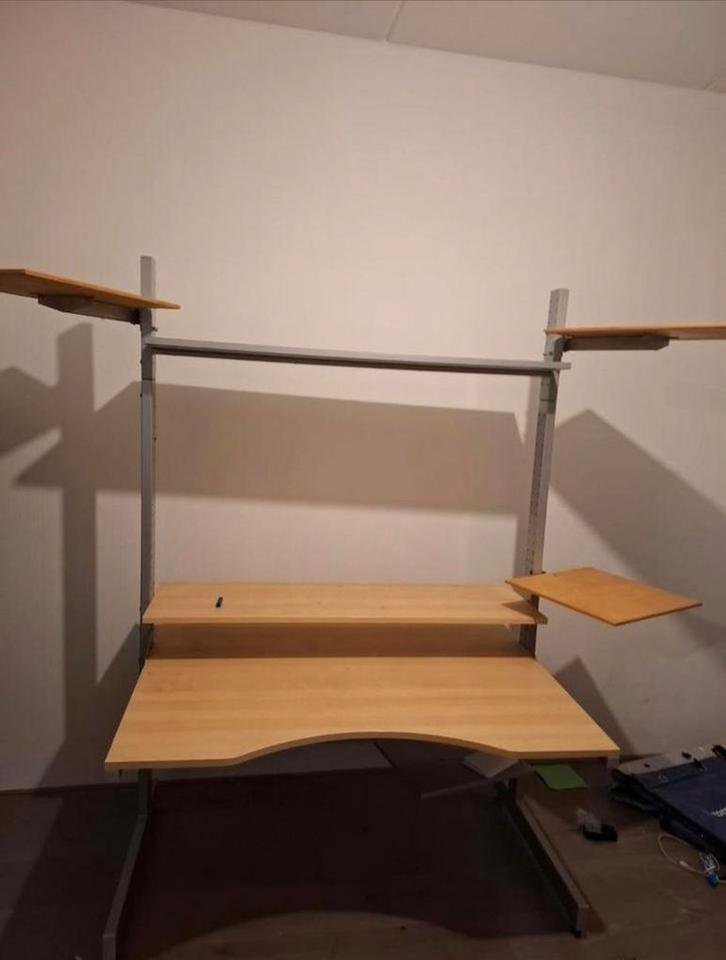 Stevig en solide bureau, draaibaar veel ruimte, Huis en Inrichting, Bureaus, Gebruikt, Ophalen of Verzenden