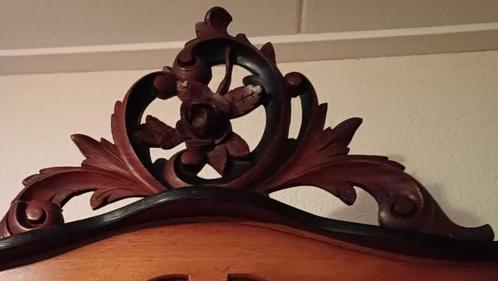 Horrix/willem III notenhouten hang vitrinekastje, Antiek en Kunst, Antiek | Meubels | Kasten, Ophalen