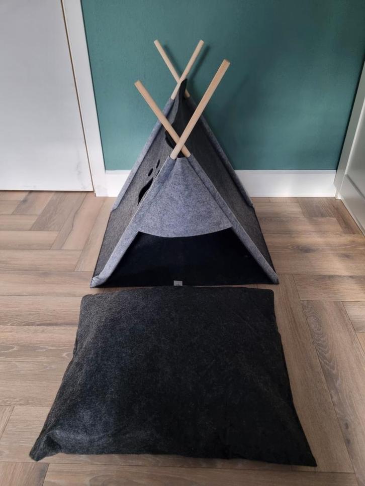 Te koop: katten tent, Dieren en Toebehoren, Kattenmanden, Nieuw, Ophalen