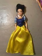 Sneeuwwitje en de zeven dwergen barbie barbiepop Disney pop, Ophalen of Verzenden, Zo goed als nieuw, Pop