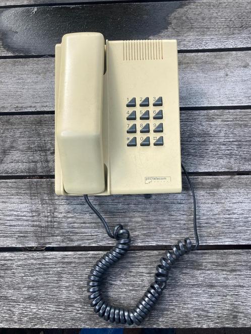 T88 PTT Telefoon – Verkleurd, Telecommunicatie, Vaste telefoons | Niet Draadloos, Gebruikt, Ophalen of Verzenden