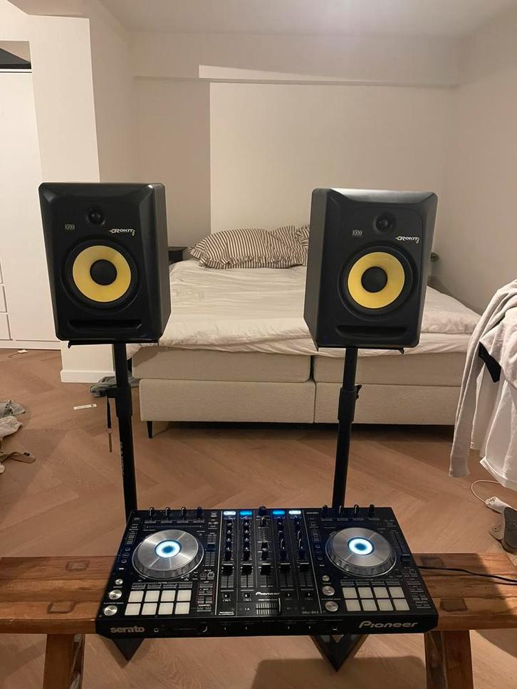 Pioneer DDJ SX2 - Serato - Toebehoren, Muziek en Instrumenten, Dj-sets en Draaitafels, Zo goed als nieuw, Pioneer, Ophalen