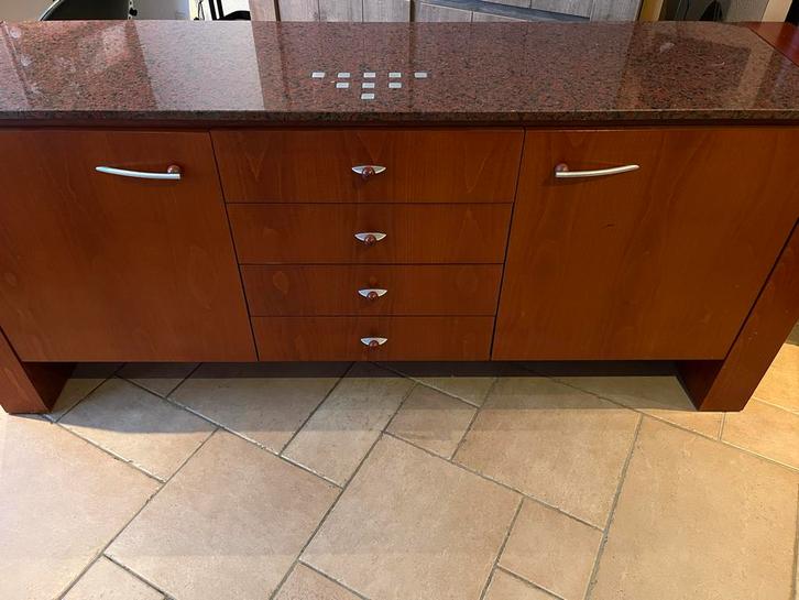 Dressoir met granieten blad, Huis en Inrichting, Kasten | Dressoirs, Gebruikt, 200 cm of meer, 25 tot 50 cm, Met lade(s), Kersenhout