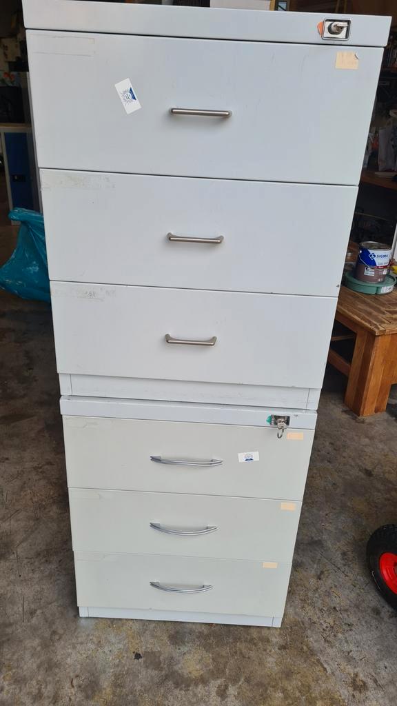 Metalen ladekast handig voor gereedschap, Huis en Inrichting, Kasten | Roldeurkasten en Archiefkasten, Minder dan 100 cm, Minder dan 50 cm