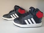 Adidas Hoops Mid 2.0 | Kinderschoen maat 26, Kinderen en Baby's, Jongen of Meisje, Gebruikt, Ophalen of Verzenden, Adidas