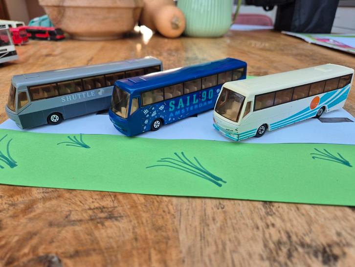 3 x Efsi Bova bussen 1.87, Hobby en Vrije tijd, Modelauto's | 1:87, Zo goed als nieuw, Bus of Vrachtwagen, Efsi, Ophalen of Verzenden