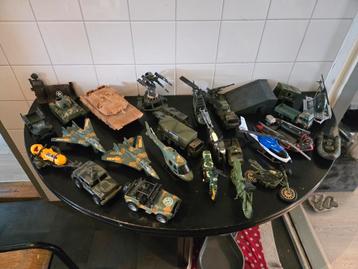 Partij oorlogsspeelgoed soldier force beschikbaar voor biedingen