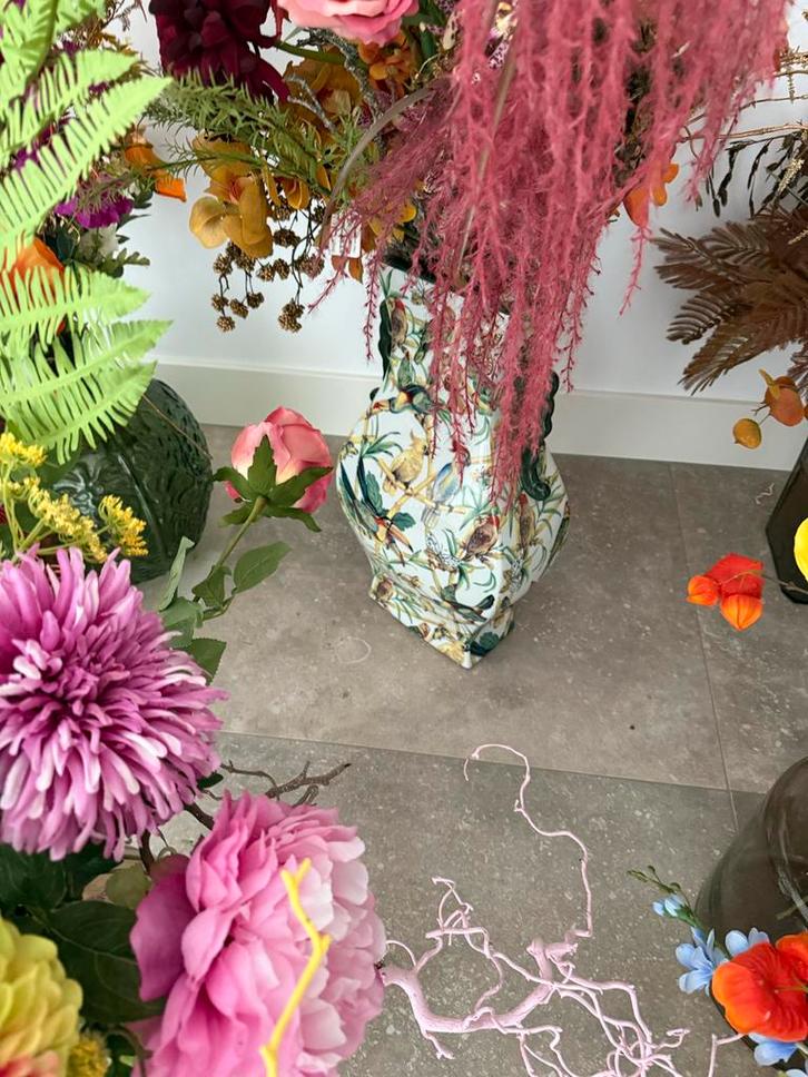 Prachtige Zijde Bloemen, Huis en Inrichting, Woonaccessoires | Vazen, Nieuw, Overige kleuren, Minder dan 50 cm, Kunststof, Ophalen of Verzenden