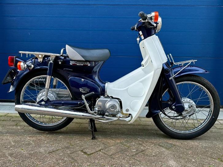 Honda C50 Super Cub 50 Deluxe | '97 | Oldtimer | NL Kenteken, Fietsen en Brommers, Brommers | Oldtimers, Overige merken, Ophalen