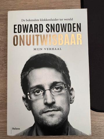 edward snowden onuitwisbaar beschikbaar voor biedingen