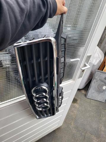 Audi A3 Grill - Origineel beschikbaar voor biedingen