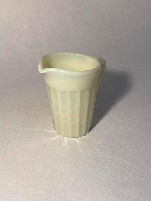 Copier persglazen melkkannetje, Antiek en Kunst, Antiek | Servies los, Ophalen of Verzenden