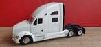 Kenworth T700 SC 6x4 blanc, Ophalen of Verzenden, Zo goed als nieuw, Bus of Vrachtwagen
