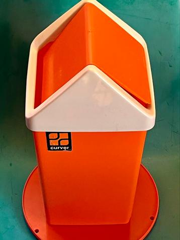 Retro prullenbak kunststof jaren 70 oranje Curver beschikbaar voor biedingen