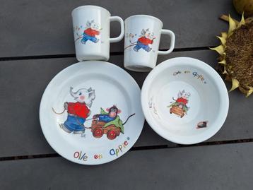 Olle en Appie Servies - Jet ter Steege Melamine beschikbaar voor biedingen