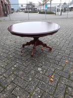 Ronde noten salon tafel met glas plaat, Ophalen of Verzenden