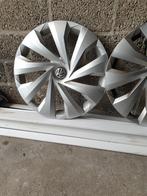 4 originele wiel doppen polo 2012 tekoop, Auto diversen, Wieldoppen, Ophalen of Verzenden