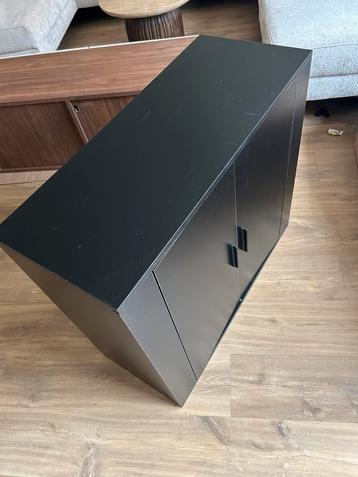 Zwart kastje - 80x70x33cm